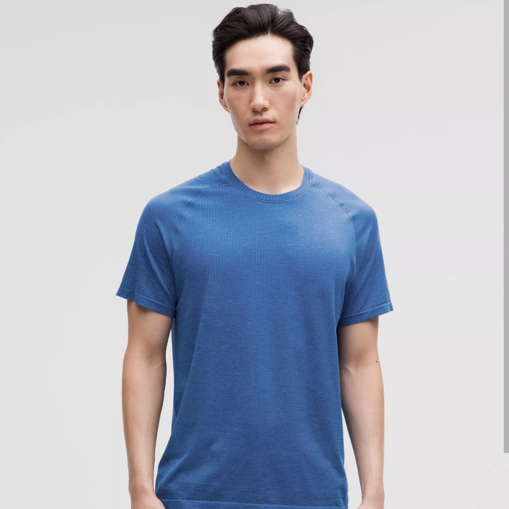 Lululemon men's metal vent tech short sleeve